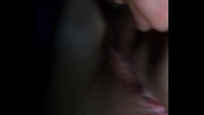 車の中で女友達と